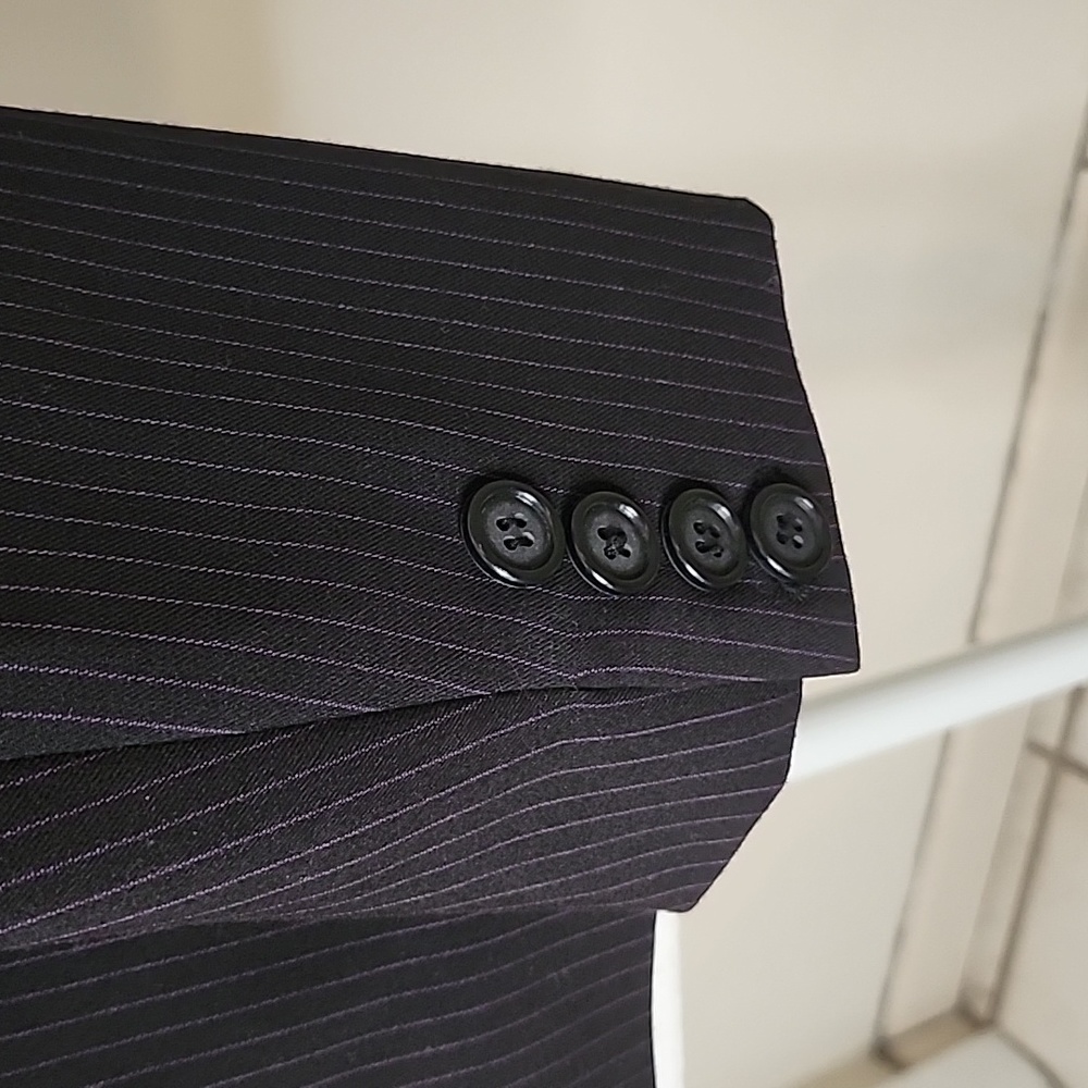 Tahari Fitted Pinstrip Blazer - Picture 4 of 4